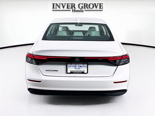 Platinum White Pearl 2024 Honda Accord LX 1.5T