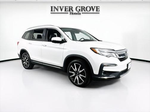 2022 Honda Pilot Touring 8-Passenger