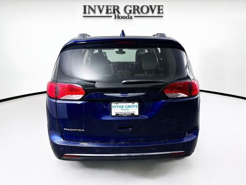 2018 Chrysler Pacifica Touring-L Plus