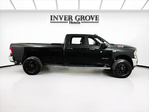 2021 RAM 3500 Tradesman Crew Cab 4x4 8' Box