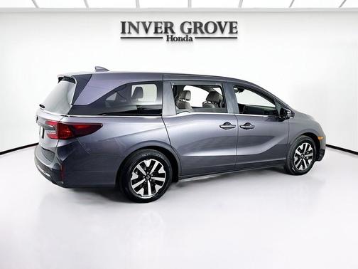 MODERN STEEL 2026 Honda Odyssey EX-L