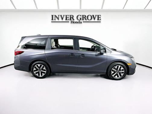 MODERN STEEL 2026 Honda Odyssey EX-L