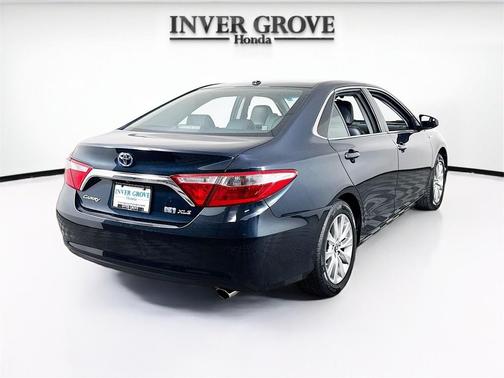 2017 Toyota Camry Hybrid XLE