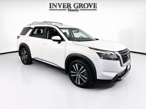 2024 Nissan Pathfinder Platinum 4WD