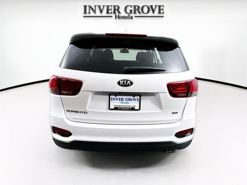 2019 Kia Sorento LX