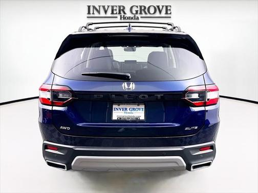 2023 Honda Pilot AWD Elite