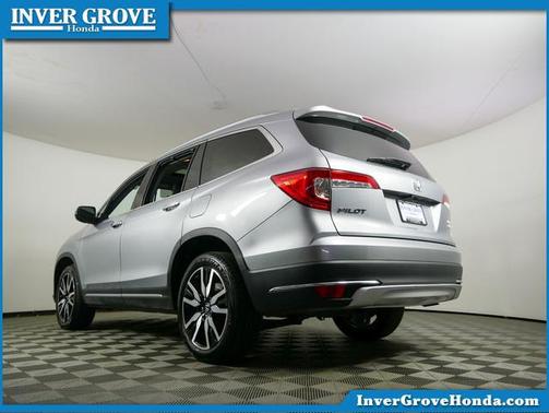 Lunar Silver Metallic 2019 Honda Pilot Elite