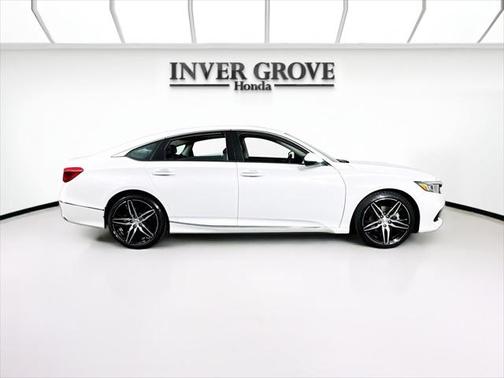 2022 Honda Accord Touring 2.0T