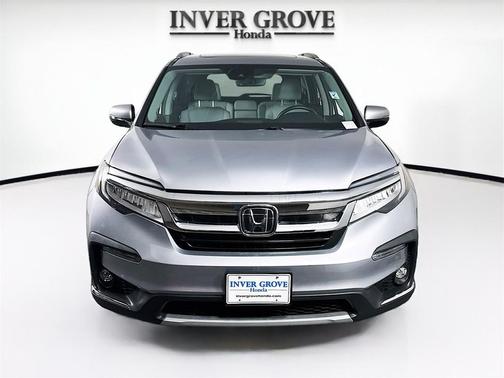 2022 Honda Pilot Touring 8-Passenger