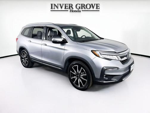 2022 Honda Pilot Touring 8-Passenger