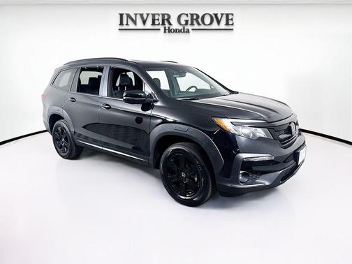 Crystal Black Pearl 2022 Honda Pilot AWD TrailSport