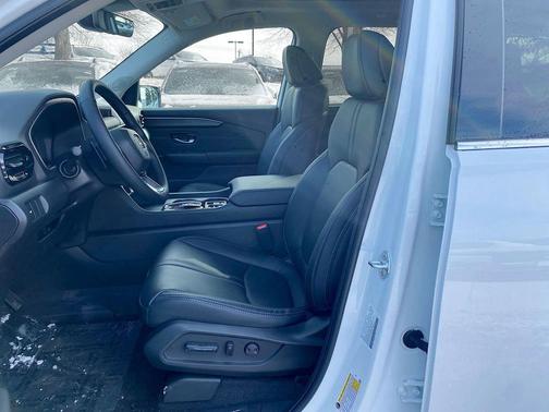 2026 Honda Pilot Touring 8-Passenger