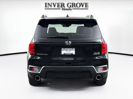 Crystal Black Pearl 2022 Honda Passport AWD Elite
