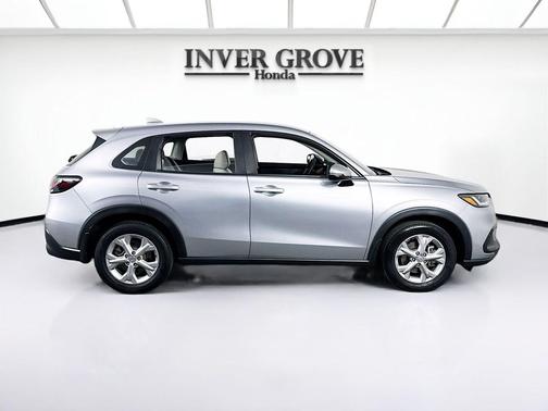 Lunar Silver Metallic 2024 Honda HR-V LX