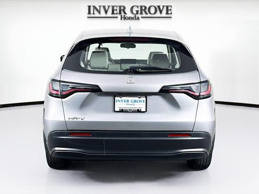 Lunar Silver Metallic 2024 Honda HR-V LX