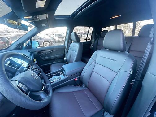 CRYSTAL_BLACK 2026 Honda Ridgeline Black