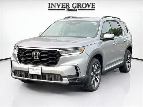 2025 Honda Pilot Touring 8-Passenger