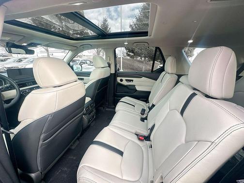 2026 Honda Pilot Touring 8-Passenger