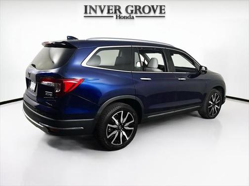 2021 Honda Pilot Touring 8-Passenger