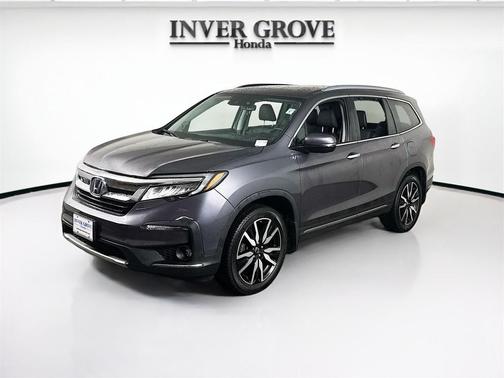 2019 Honda Pilot Touring 8-Passenger