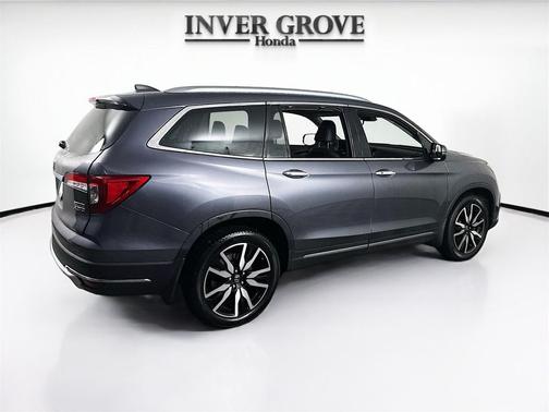 2019 Honda Pilot Touring 8-Passenger