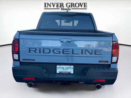 Sonic Gray Pearl 2026 Honda Ridgeline TrailSport+