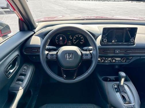 2025 Honda HR-V AWD Sport