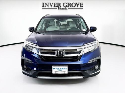 2022 Honda Pilot Touring 8-Passenger