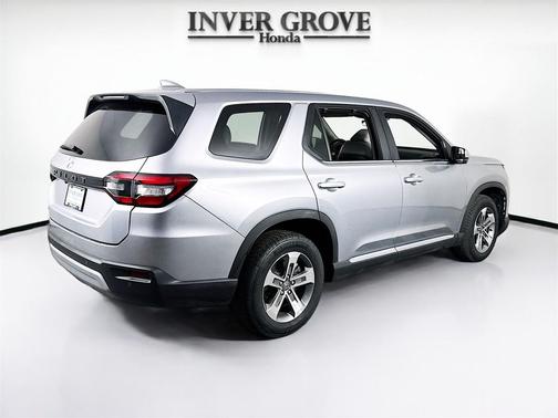 2023 Honda Pilot AWD EX-L 8 Passenger