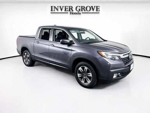 Modern Steel Metallic 2019 Honda Ridgeline RTL