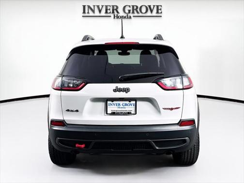 2020 Jeep Cherokee Trailhawk
