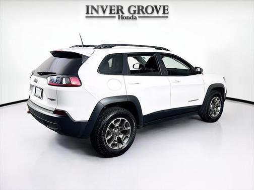 2020 Jeep Cherokee Trailhawk