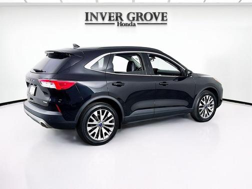 Black Metallic 2022 Ford Escape Titanium