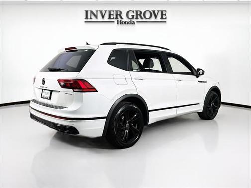 2023 Volkswagen Tiguan 2.0T SE R-Line Black 4MOTION
