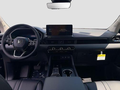 CRYSTAL_BLACK 2026 Honda Pilot Touring 8-Passenger