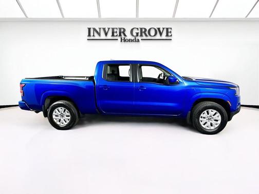 Bluestone Pearl 2024 Nissan Frontier SV