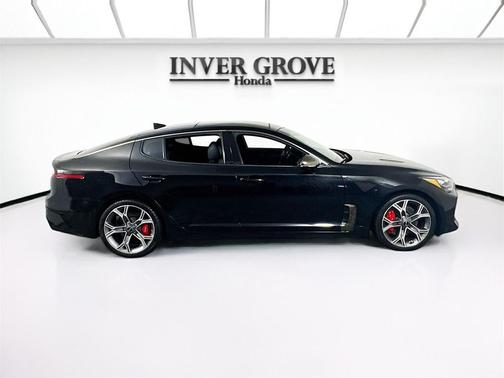2021 Kia Stinger GT2