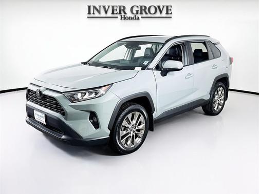 2020 Toyota RAV4 XLE Premium