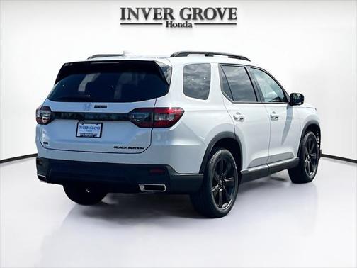 2025 Honda Pilot Black Edition
