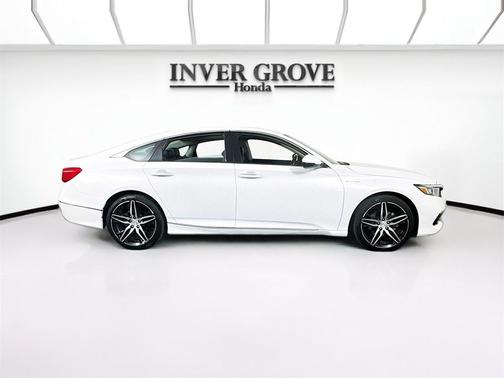 2022 Honda Accord Hybrid Touring