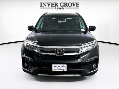 2022 Honda Pilot Touring 8-Passenger