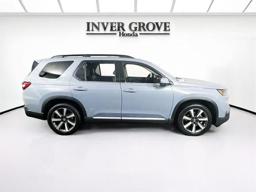 2024 Honda Pilot Touring 8-Passenger