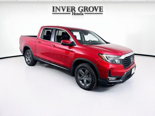RADIANT RED 2023 Honda Ridgeline RTL