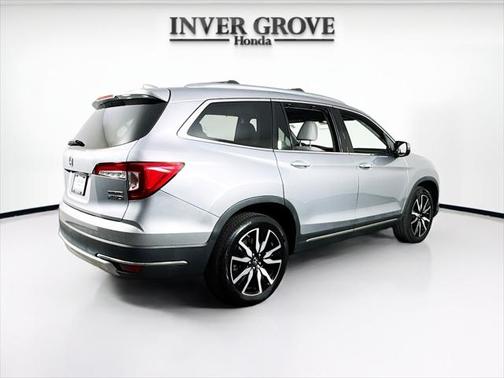 2020 Honda Pilot Touring 8-Passenger