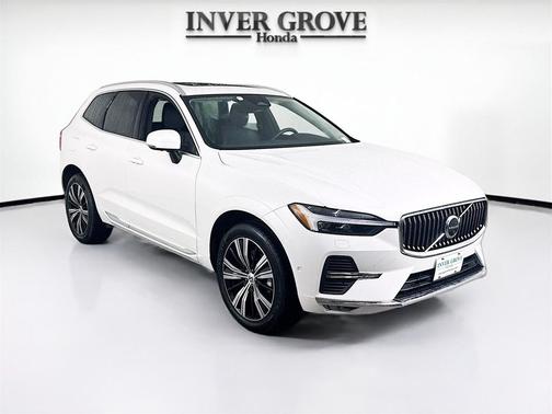 2023 Volvo XC60 B5 Plus Bright Theme