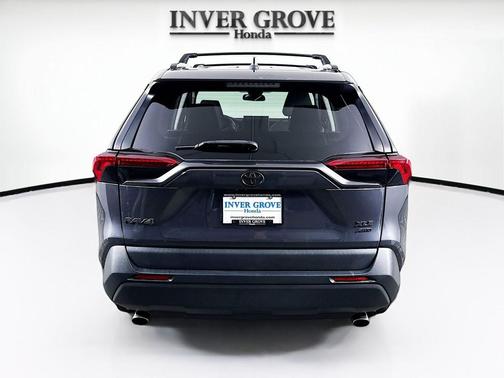 Magnetic Gray Metallic 2019 Toyota RAV4 XLE