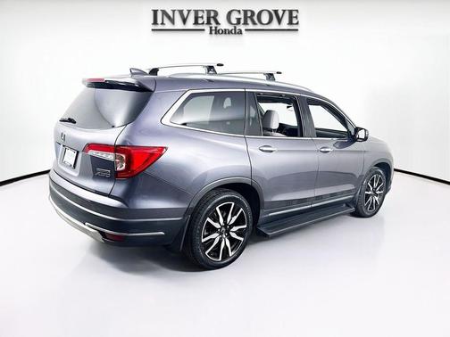 2019 Honda Pilot Touring 8-Passenger