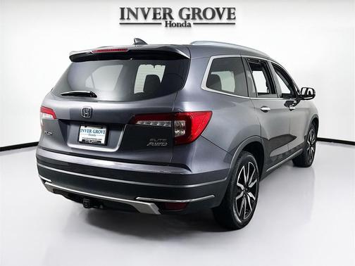 2022 Honda Pilot AWD Elite