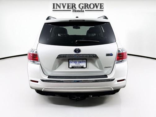 Blizzard Pearl 2013 Toyota Highlander Hybrid Limited