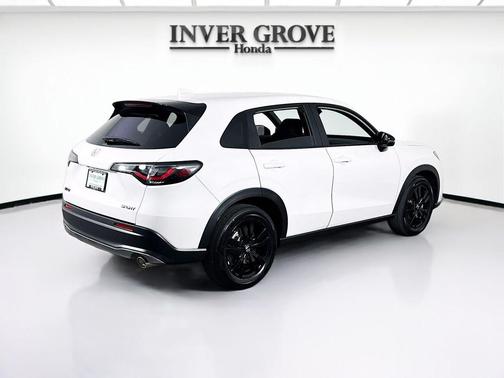 PLATINUM_WHITE 2026 Honda HR-V AWD Sport